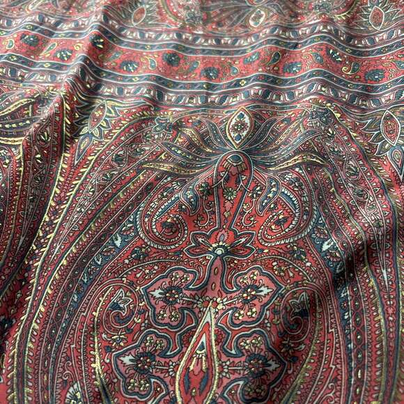 Silk Blend Dakota Designs Hippy Boho Paisley Gold toned Details Size M - Picture 4 of 11